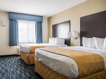 Standard Room, 2 Queen Beds, Non Smoking, Refrigerator & Microwave