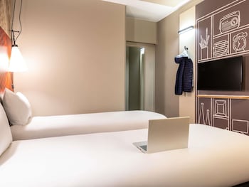 Standard Room, 2 Twin Beds