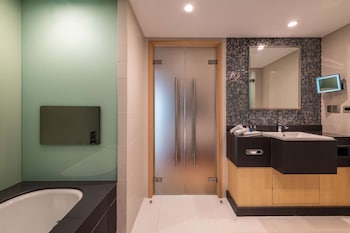 Junior Suite (Lounge Access)