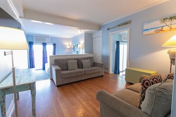 Suite, Multiple Beds, Non Smoking