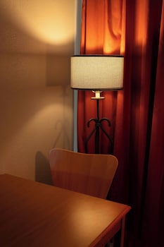 Deluxe Suite, 2 Queen Beds, Non Smoking, Refrigerator & Microwave