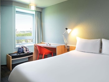 Family Room, 2 Double Beds, Connecting Rooms