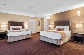 Standard Room, Multiple Beds, Non Smoking (Larger Room)
