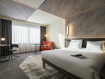Superior Double Room, 1 Double Bed (high floor)