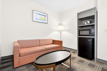 Suite, 1 Bedroom, Accessible (Mobility Accessible)