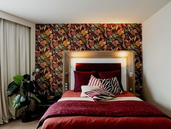 Suite, 1 Double Bed (Designed by Inno)
