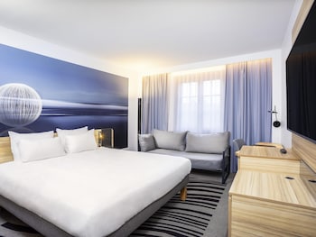 Superior Room, 1 Double Bed with Sofa bed