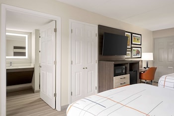 Room, 2 Double Beds, Non Smoking (Mobility/Hearing Accessible)