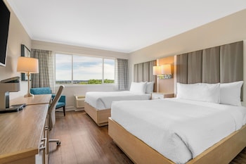 Standard Room, 2 Double Beds, Refrigerator, Harbor View