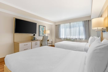 Standard Room, 2 Double Beds, Non Smoking, Refrigerator