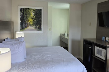 Standard Room, 1 King Bed