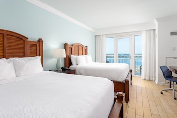 Room, 2 Queen Beds, Balcony, Bay View