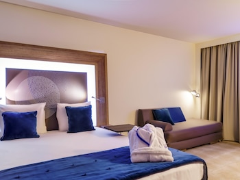 Family Room, 1 Double Bed with Sofa bed (Executive)
