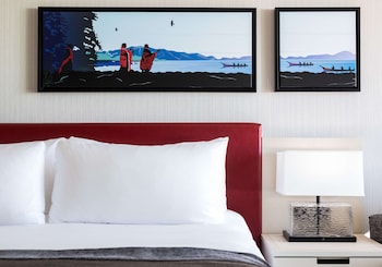 Standard Room, 2 Queen Beds, Balcony, Ocean View