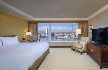 King Bed Deluxe Harbour View Room