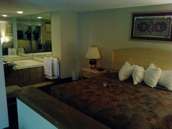One king bed non smoking
