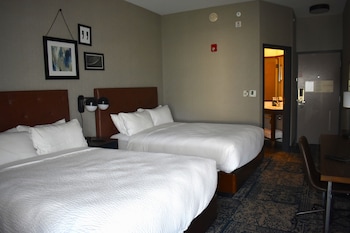 Traditional Room, 2 Queen Beds