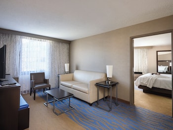 Standard Room, 1 Queen Bed