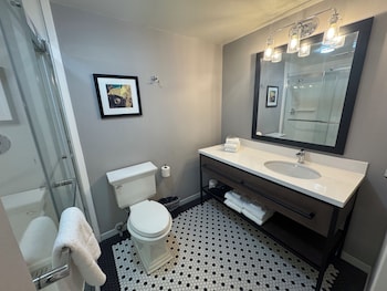 Superior Suite, 1 King Bed with Sofa bed