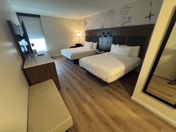 Deluxe Room, 2 Queen Beds