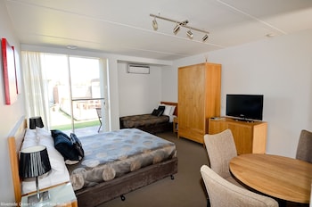 Motel Twin Room