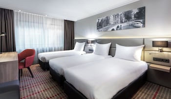 Superior Room, 3 Twin Beds, Non Smoking (Triple Room)