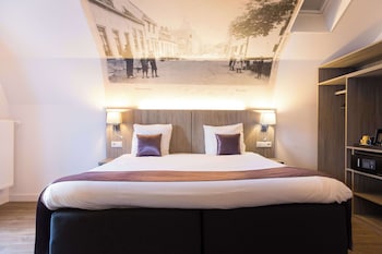Standard Room, Multiple Beds, Non Smoking