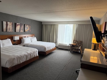Standard Room, Multiple Beds, Non Smoking