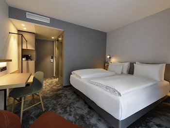 Privilege, Room, Courtyard, 1 Double Bed