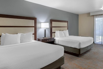 Standard Room, 2 Queen Beds, Non Smoking, Balcony (2nd Floor)