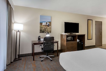 Standard Room, 2 Queen Beds, Accessible, Patio