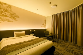Superior Single Room, Non Smoking (23sqm, Bed width 140cm)