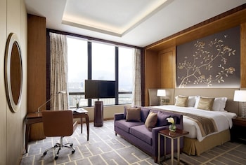 Sky Side Harbour Room