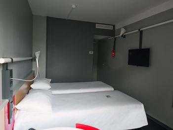 Standard Room, 2 Twin Beds