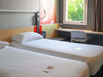 Standard Room, 2 Twin Beds