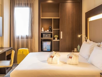 Superior Room, 1 Queen Bed