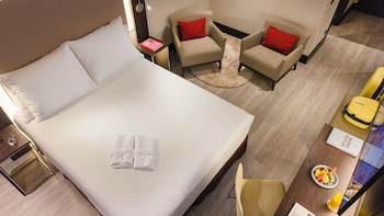 Superior Room, 1 Queen Bed
