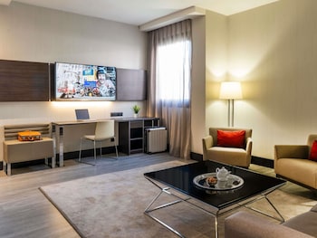 Executive Room, 1 Queen Bed