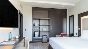 Superior Room, 1 Queen Bed