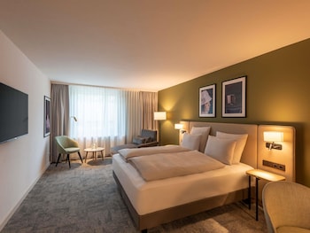Privilege, Room, 1 King Bed
