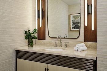 Club Single Room, 3 Bedrooms
