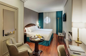 Classic Twin Room