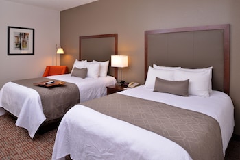 Standard Room, 2 Queen Beds, Non Smoking, Refrigerator