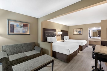Standard Room, 2 Queen Beds, Non Smoking, Refrigerator & Microwave (Oversized Room)