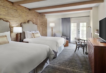 Premier Room, 2 Queen Beds, River View