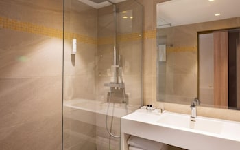 Privilege Room City View