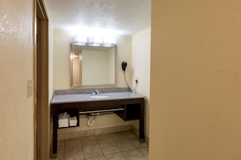 Double Room, 2 Double Beds, Non Smoking, Courtyard View