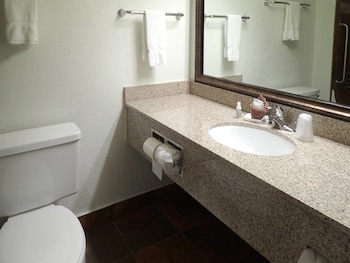 Suite, Multiple Beds, Non Smoking