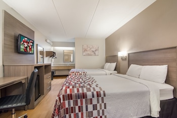 Deluxe Room, 2 Double Beds (Smoke Free)