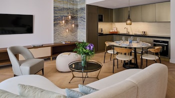 Room, 1 Bedroom, Garden View (Residence)